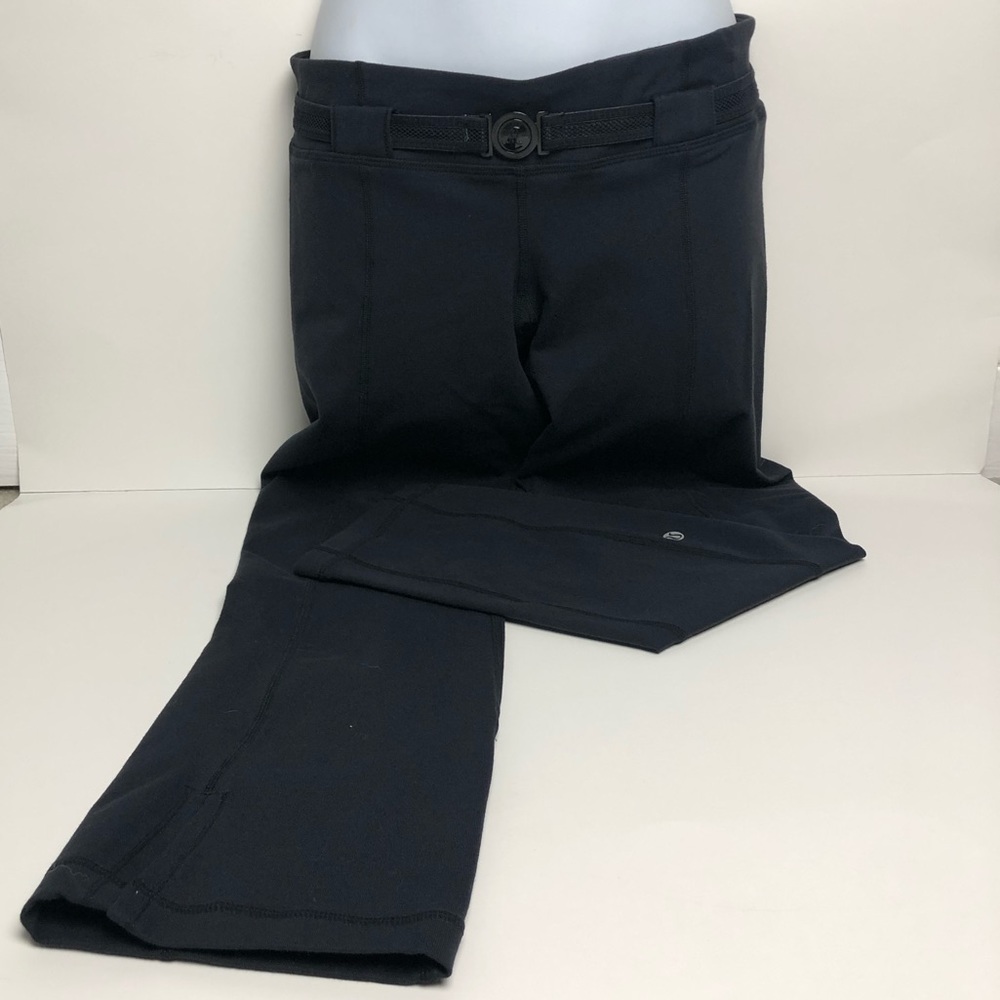 LULULEMON STRAIGHT LEG PANTS 7/8 CROPPED BLACK